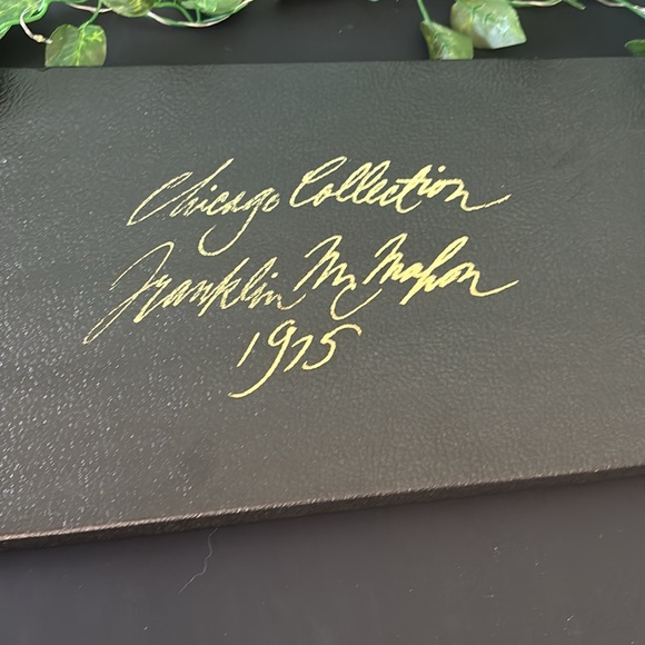 Franklin McMahon Chicago Collection Ltd. Edition Plates - 1975 - Lot of 2 - Picture 11 of 14